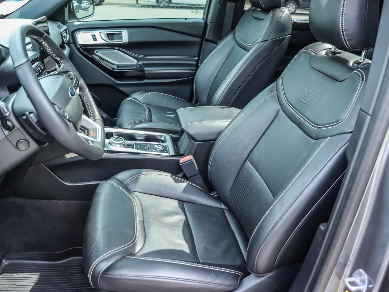 2022 Ford Explorer ST 4dr 4x4 Photo