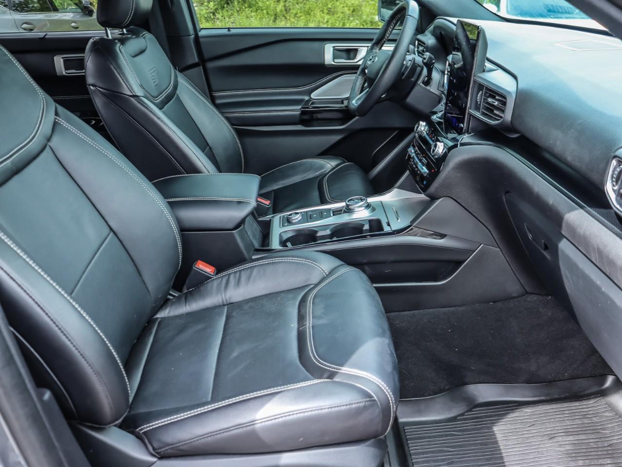 2022 Ford Explorer ST 4dr 4x4 Photo