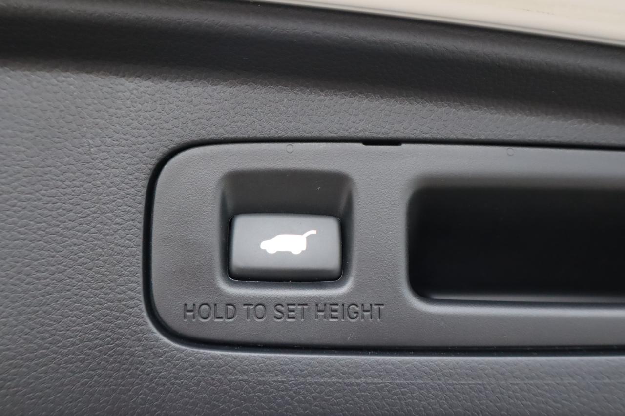 2024 Honda CR-V Hybrid EX-L 4dr All-Wheel Drive Photo