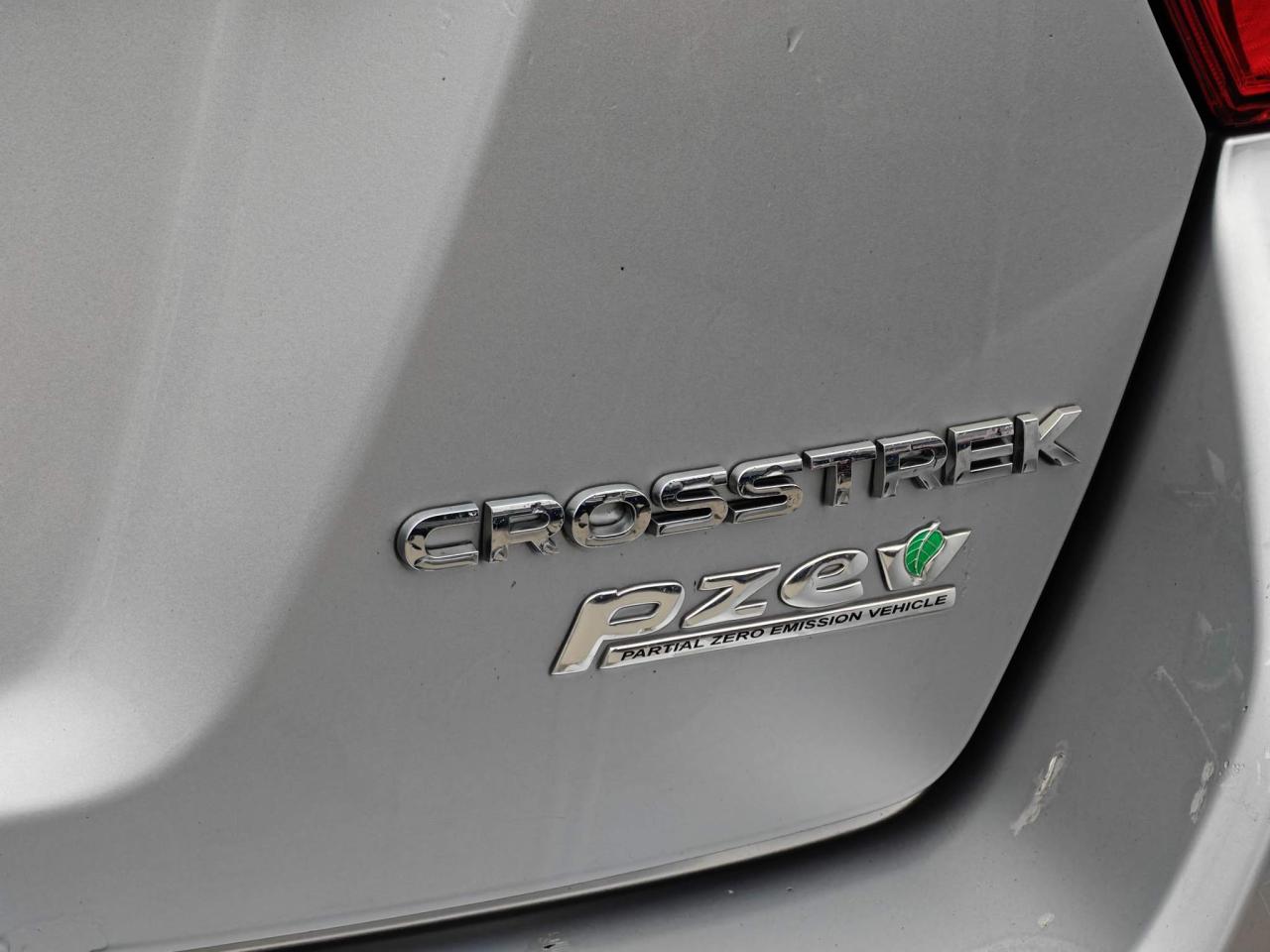 2017 Subaru Crosstrek Touring (CVT) 4dr All-Wheel Drive Photo