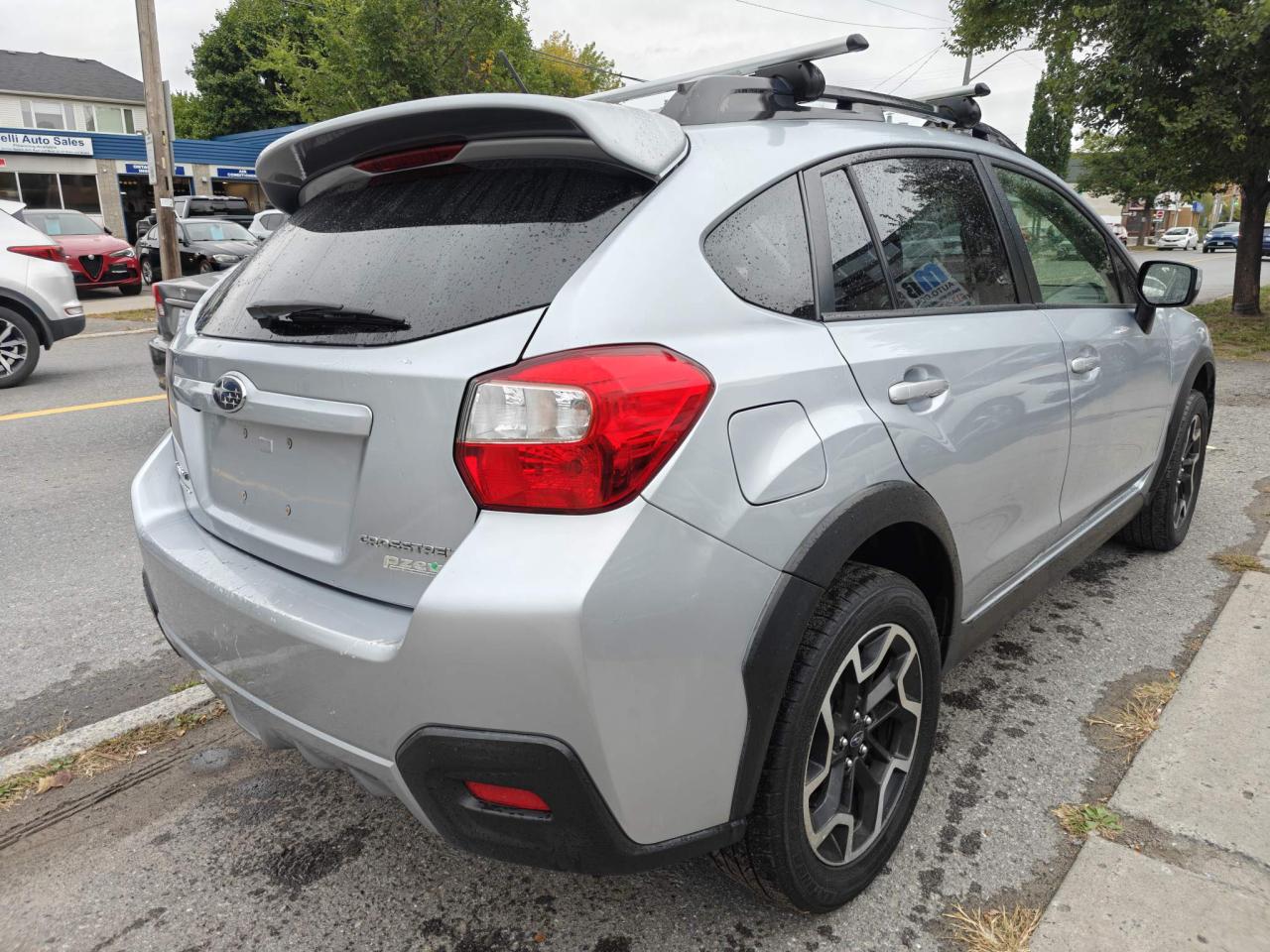 2017 Subaru Crosstrek Touring (CVT) 4dr All-Wheel Drive Photo