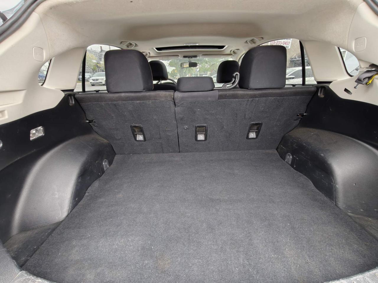 2017 Subaru Crosstrek Touring (CVT) 4dr All-Wheel Drive Photo