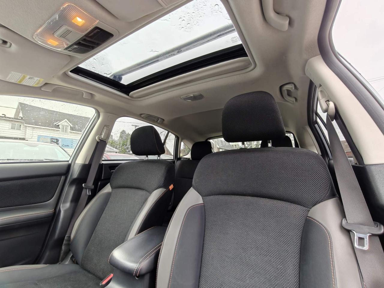 2017 Subaru Crosstrek Touring (CVT) 4dr All-Wheel Drive Photo