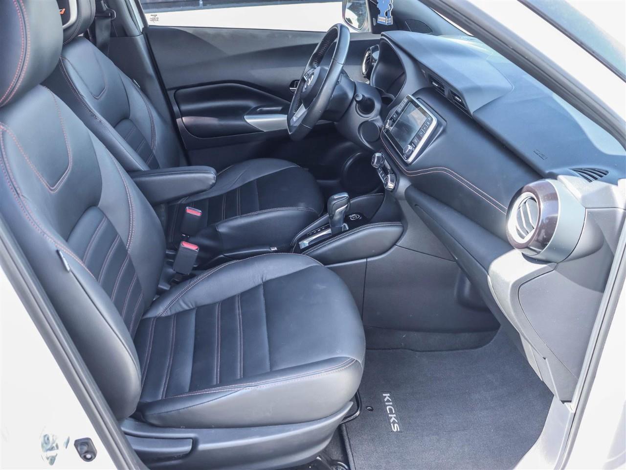 2020 Nissan Kicks SR (CVT) 4dr Front-Wheel Drive Photo