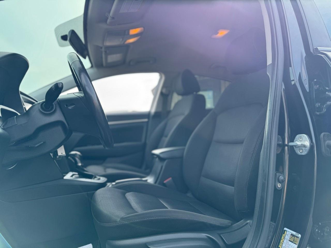 2018 Hyundai Elantra GL AUTO Photo