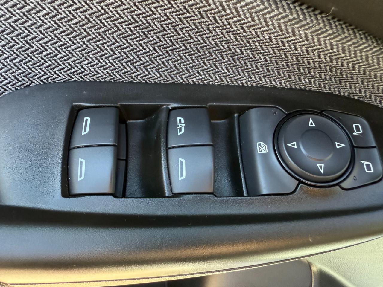 2023 Chevrolet TrailBlazer LT All-Wheel Drive Photo