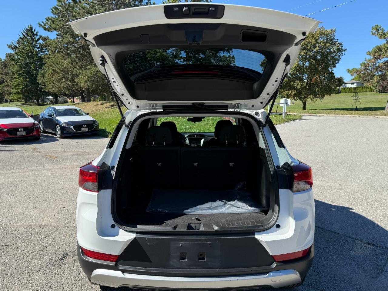 2023 Chevrolet TrailBlazer LT All-Wheel Drive Photo