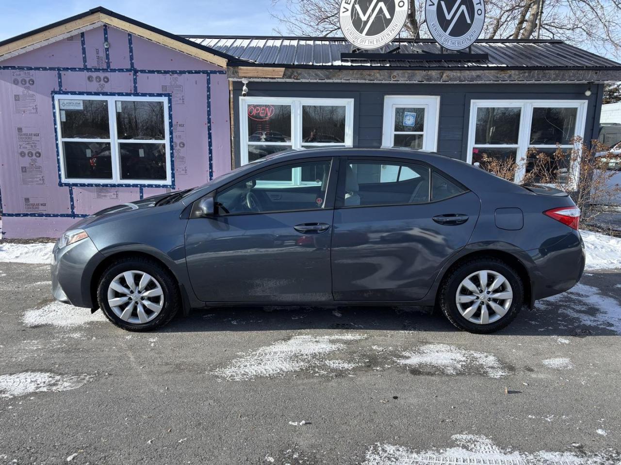 2016 Toyota Corolla  Photo