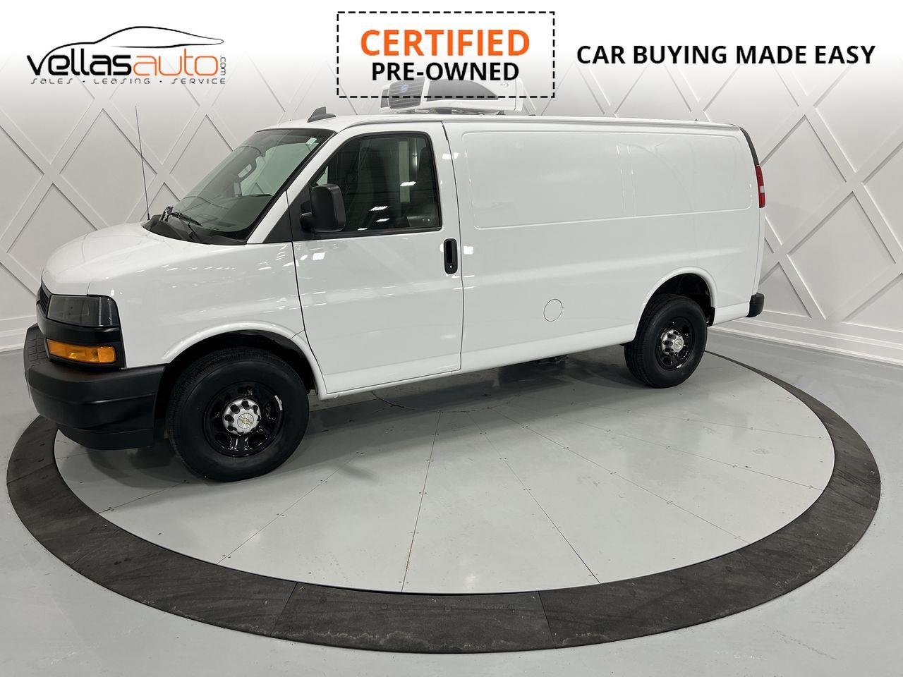2022 Chevrolet Express  Photo0