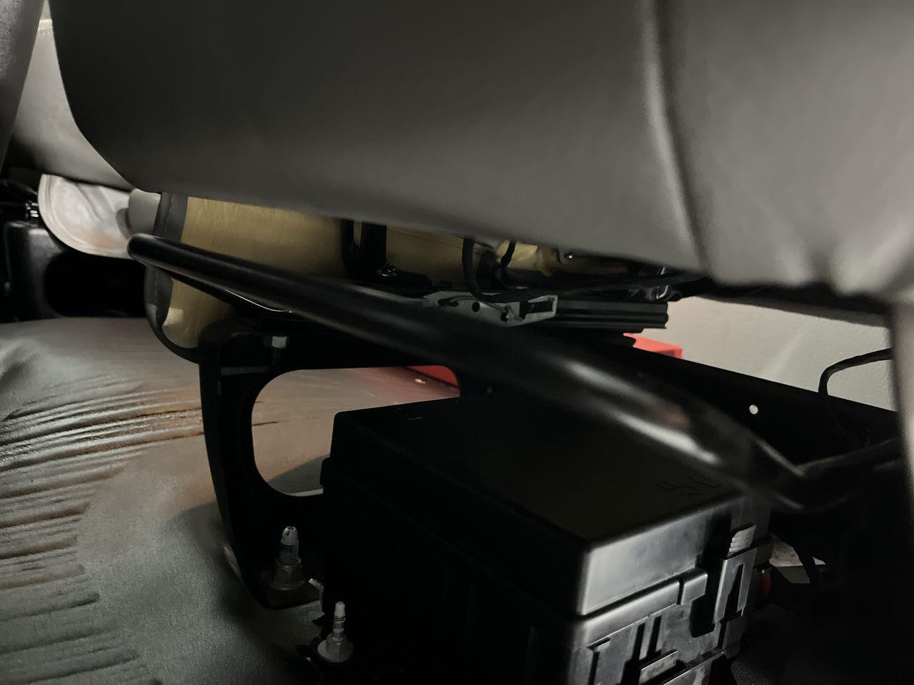 2022 Chevrolet Express  Photo