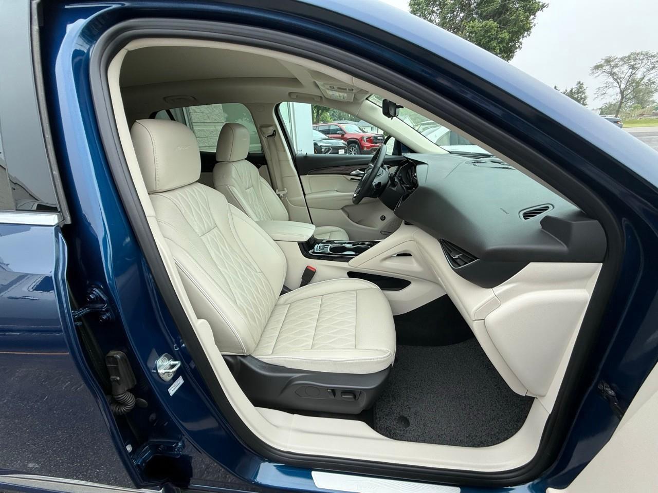 2023 Buick Envision Avenir All-Wheel Drive Photo