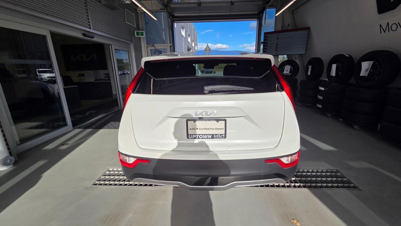 2023 Kia Niro EV Premium 4dr Front-Wheel Drive Sport Utility Photo