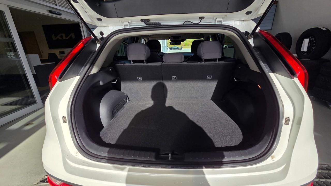 2023 Kia Niro EV Premium 4dr Front-Wheel Drive Sport Utility Photo