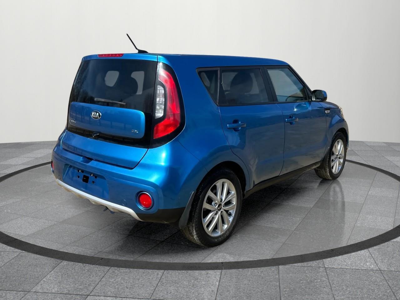 2018 Kia Soul EX 4dr Hatchback Photo