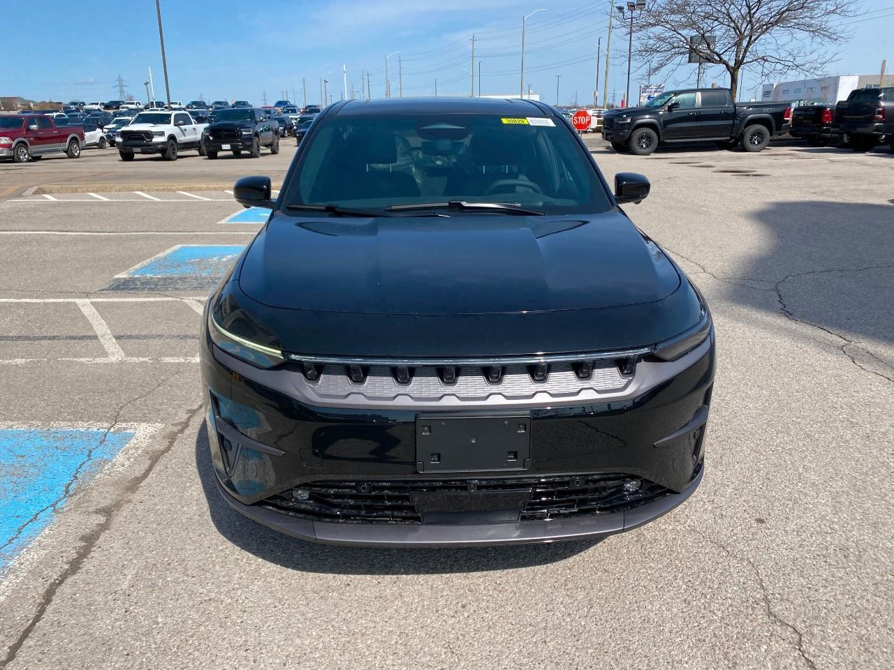 2025 Jeep Wagoneer S Base 4dr 4x4 Photo