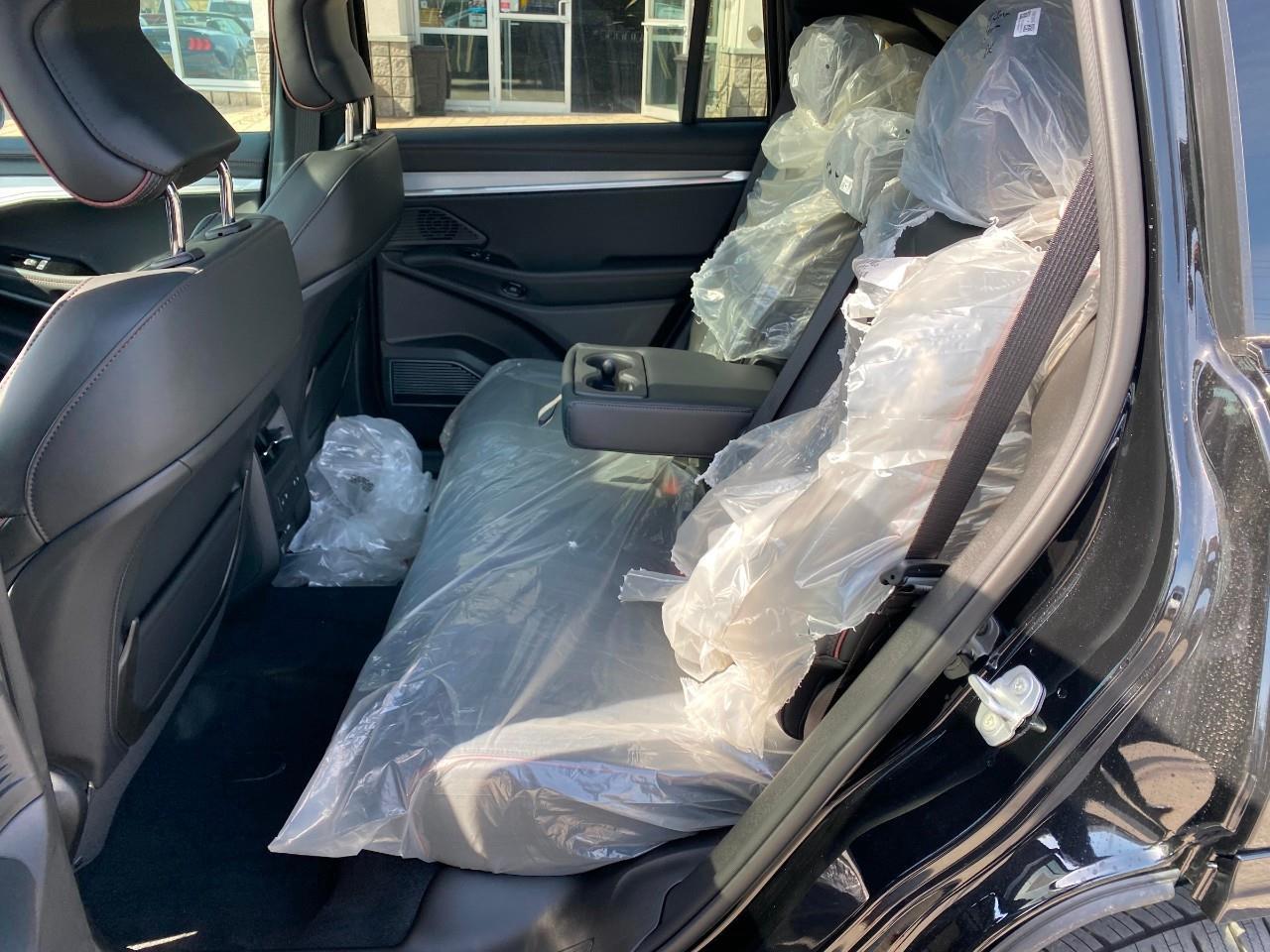 2025 Jeep Wagoneer S Base 4dr 4x4 Photo