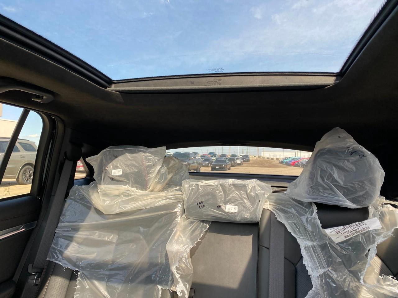 2025 Jeep Wagoneer S Base 4dr 4x4 Photo