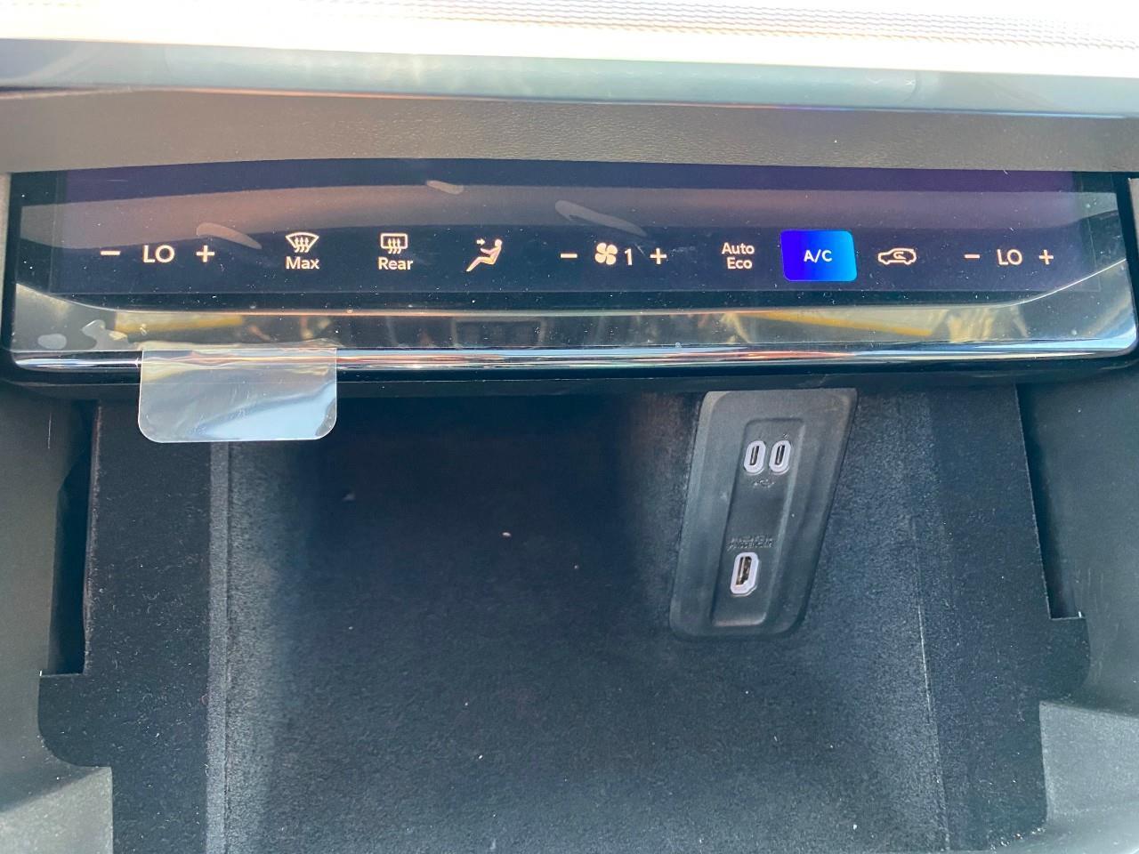 2025 Jeep Wagoneer S Base 4dr 4x4 Photo