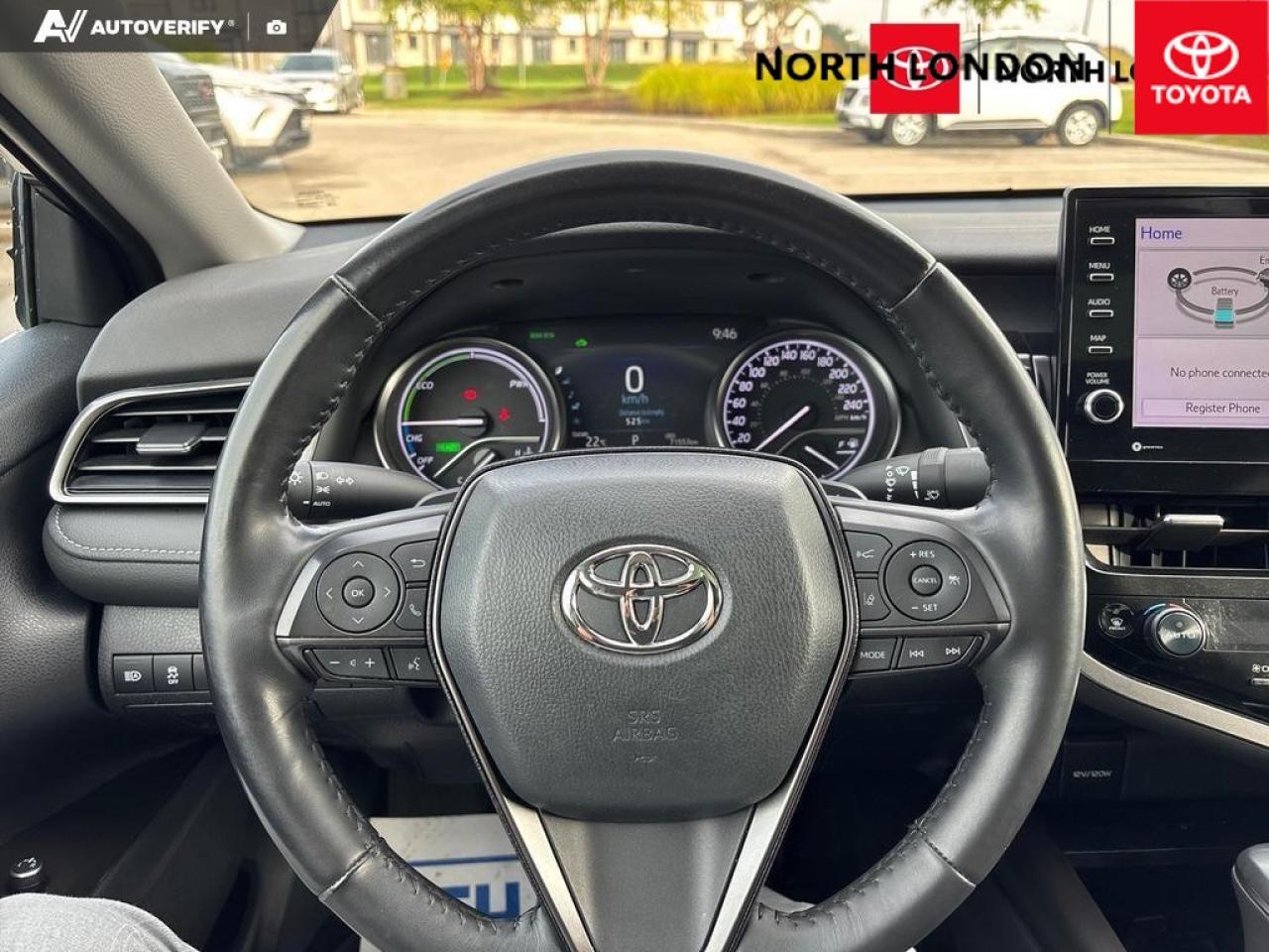 2023 Toyota Camry Hybrid XSE 4dr Sedan Photo