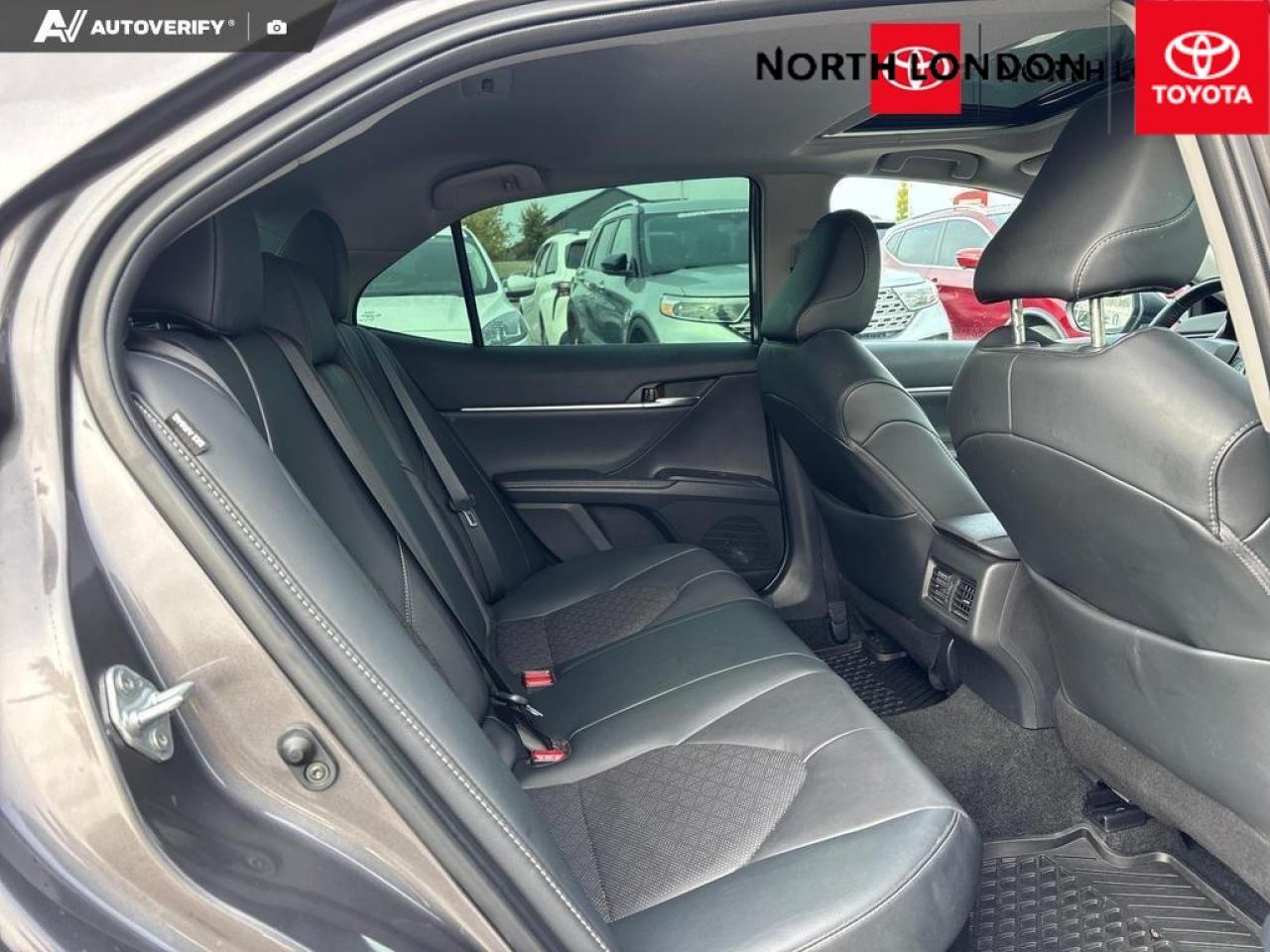 2023 Toyota Camry Hybrid XSE 4dr Sedan Photo