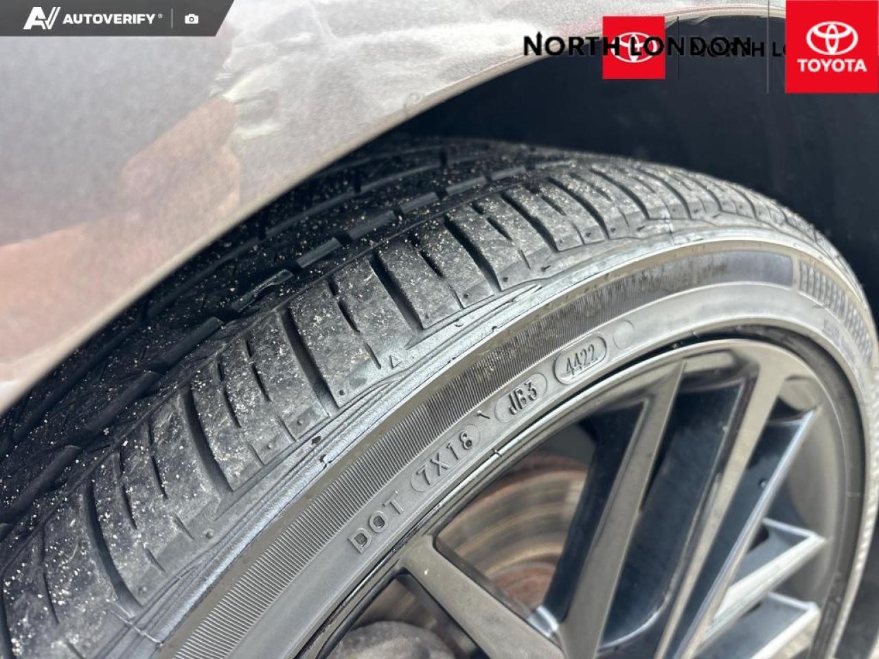 2023 Toyota Camry Hybrid XSE 4dr Sedan Photo