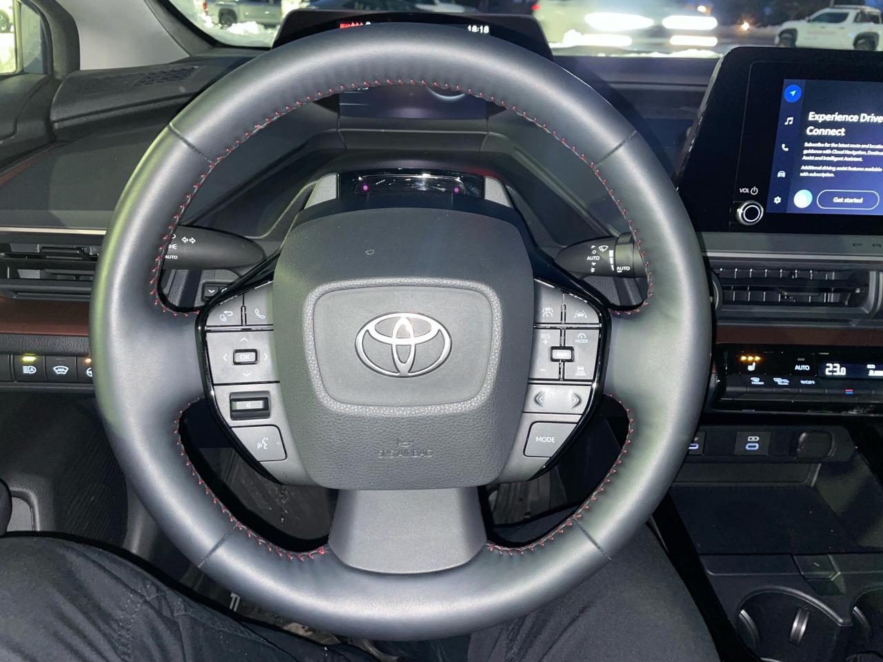 2024 Toyota Prius Prime SE 5dr Hatchback Photo