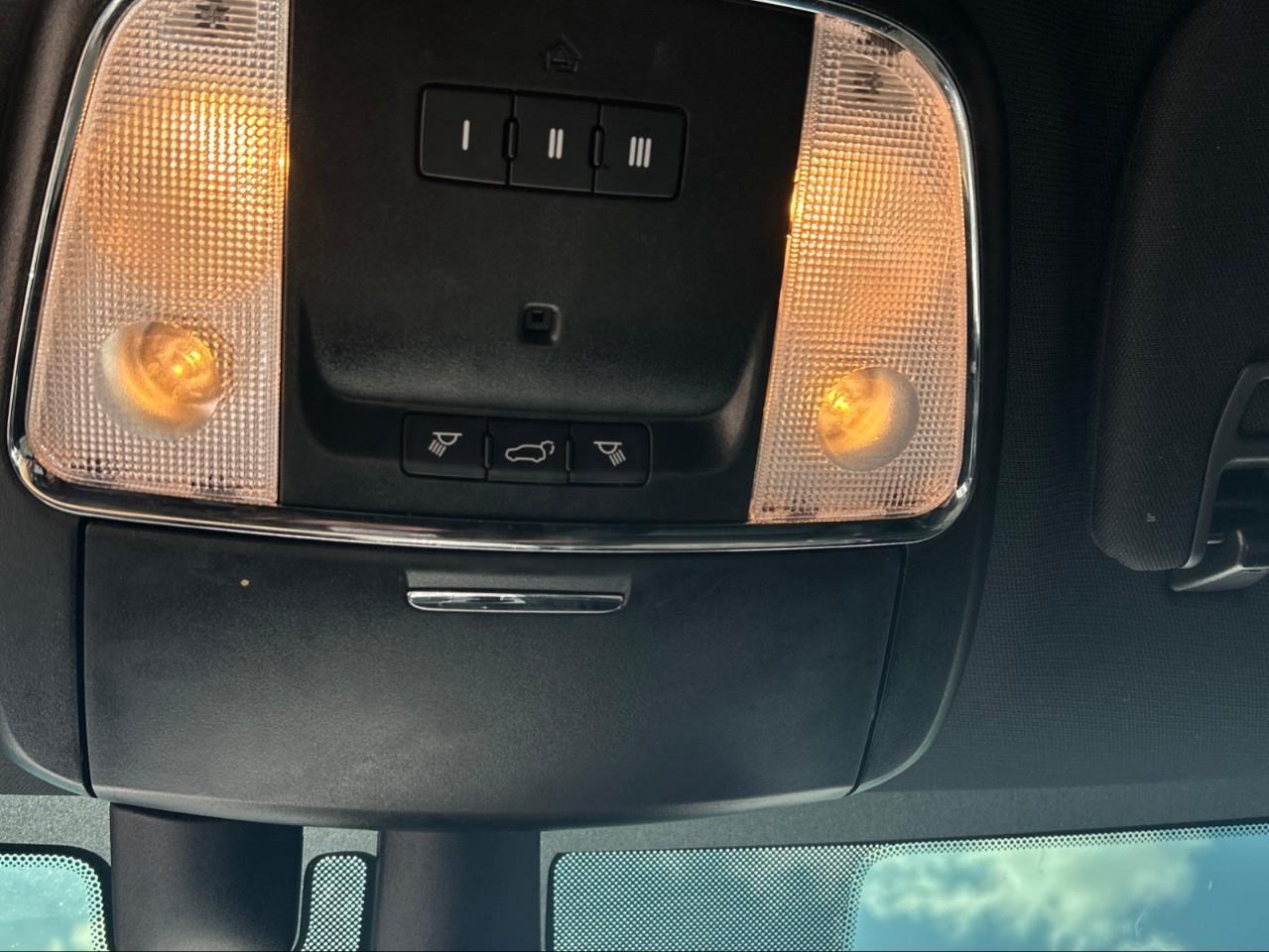 2021 Jeep Grand Cherokee Laredo 4dr 4x4 Photo