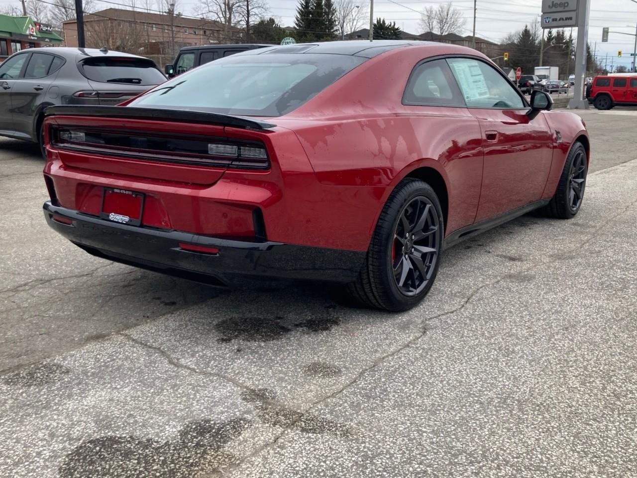 2024 Dodge Charger Daytona Base 2dr All-Wheel Drive Photo4
