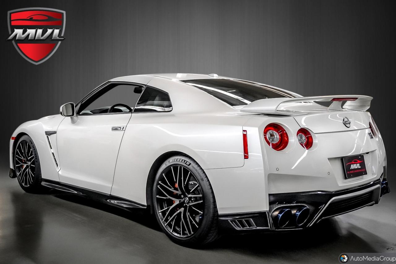2021 Nissan GT-R Premium 2dr All-wheel Drive Coupe Photo
