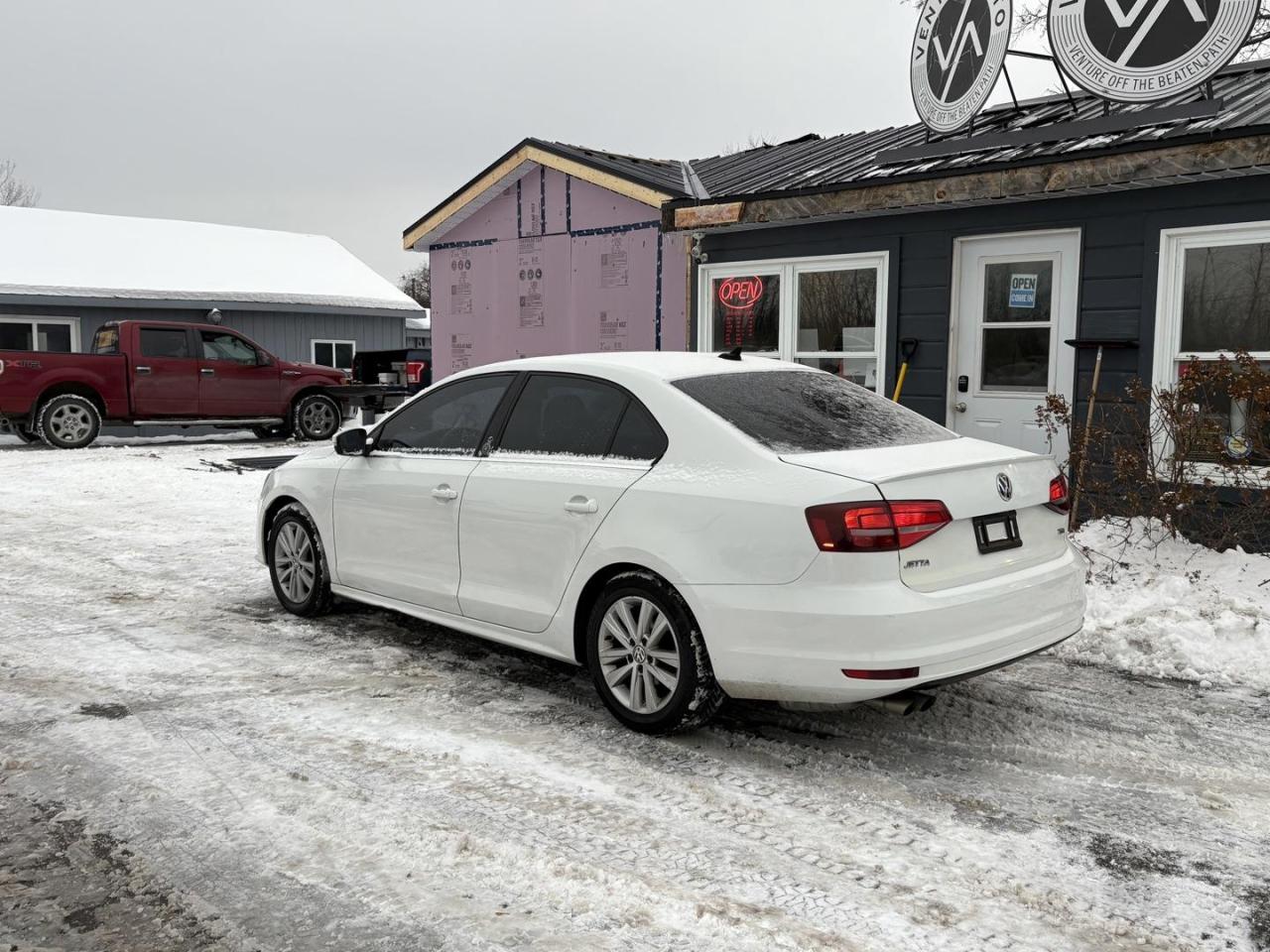 2017 Volkswagen Jetta Wolfburg Edition (A6) 4dr Sedan Photo