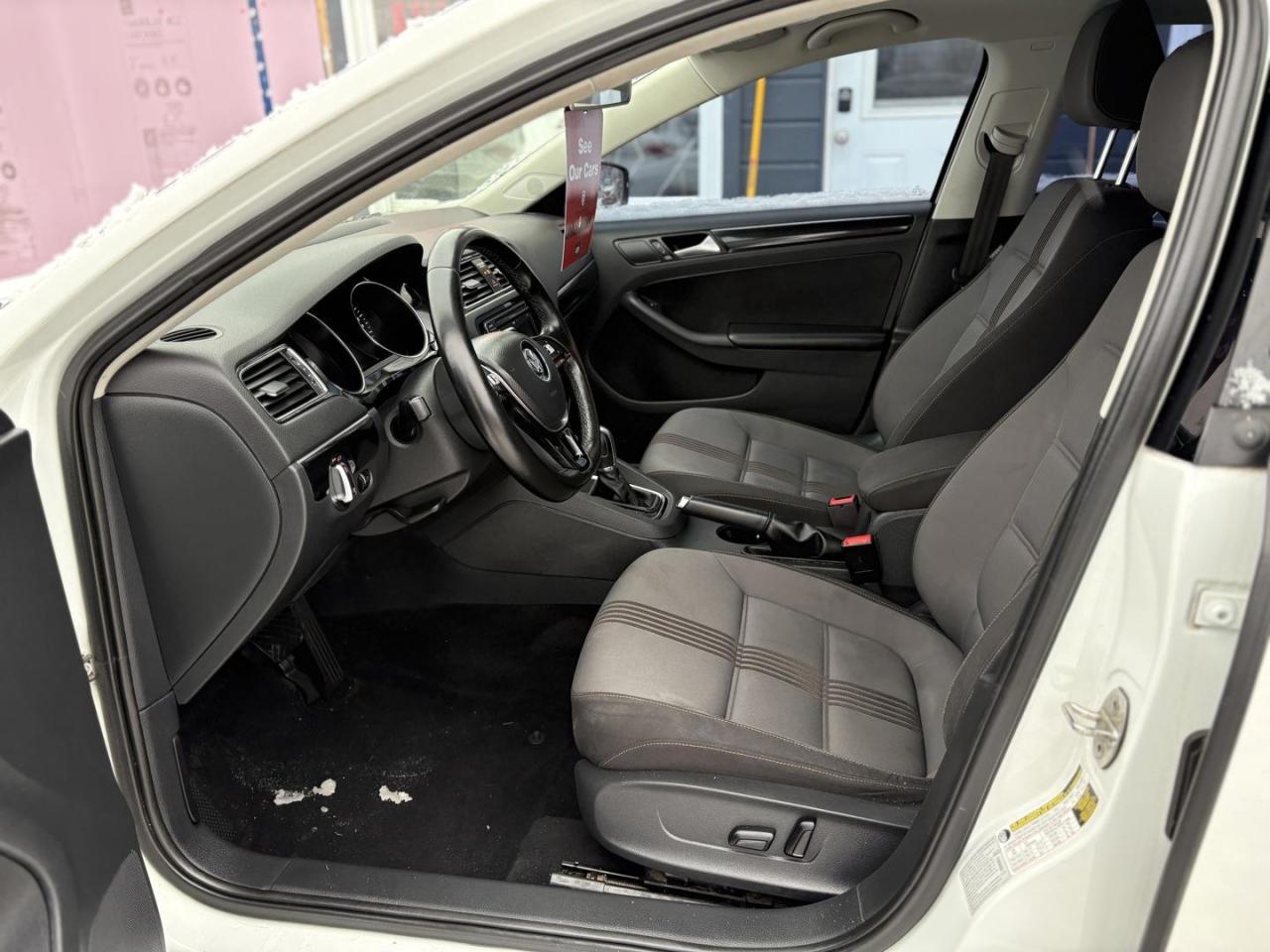 2017 Volkswagen Jetta Wolfburg Edition (A6) 4dr Sedan Photo