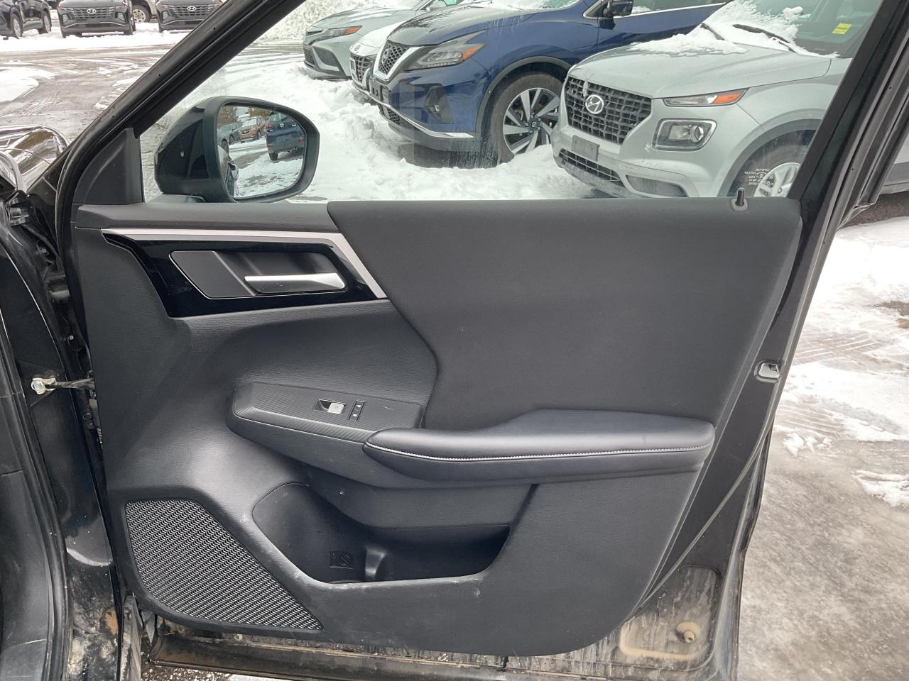 2023 Mitsubishi Outlander  Photo