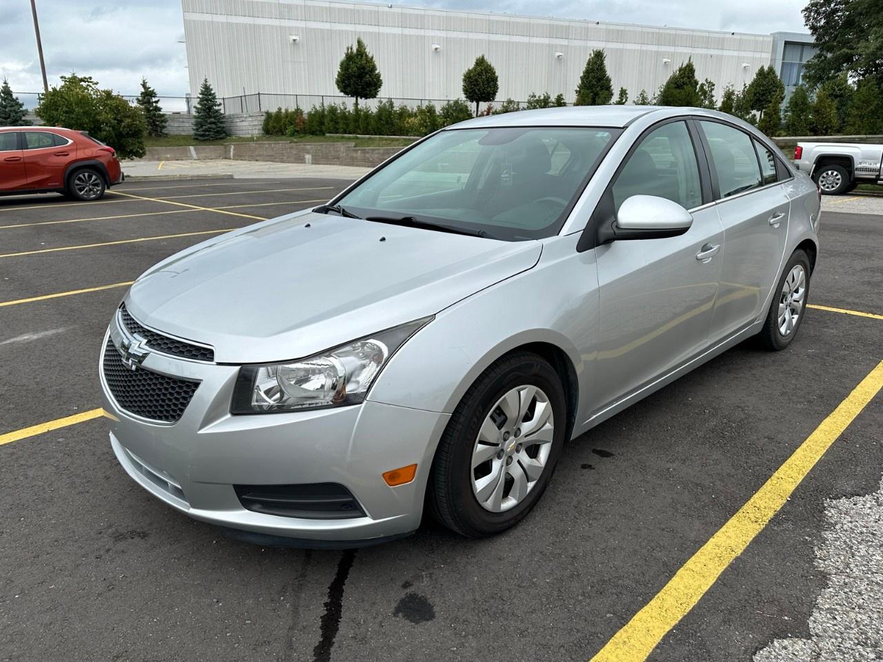 2014 Chevrolet Cruze 4dr Sdn 1LT Photo
