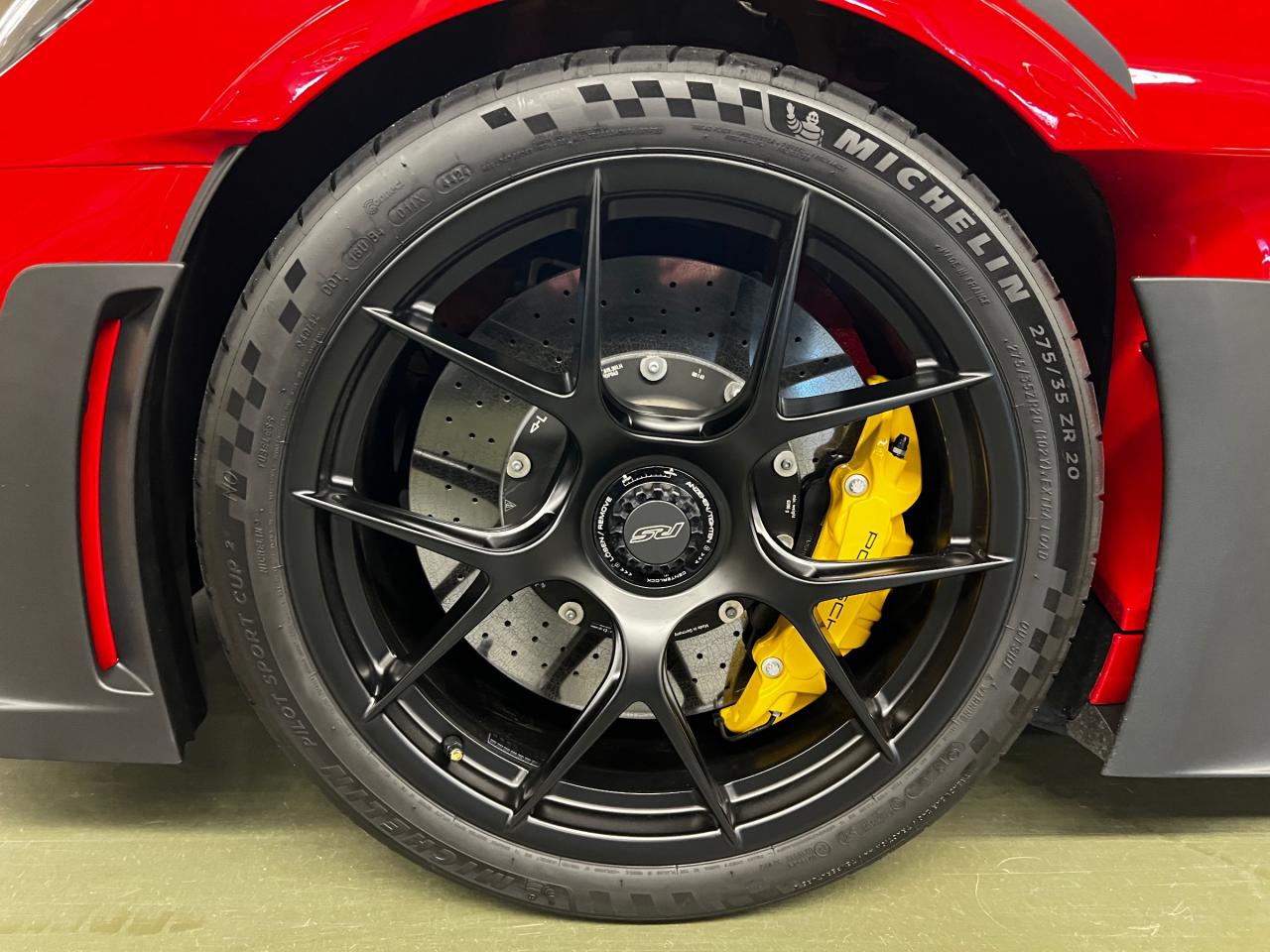 2025 Porsche 911 GT3 RS 2dr Rear-Wheel Drive Coupe Photo