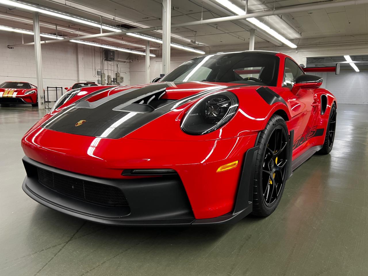 2025 Porsche 911 GT3 RS 2dr Rear-Wheel Drive Coupe Photo