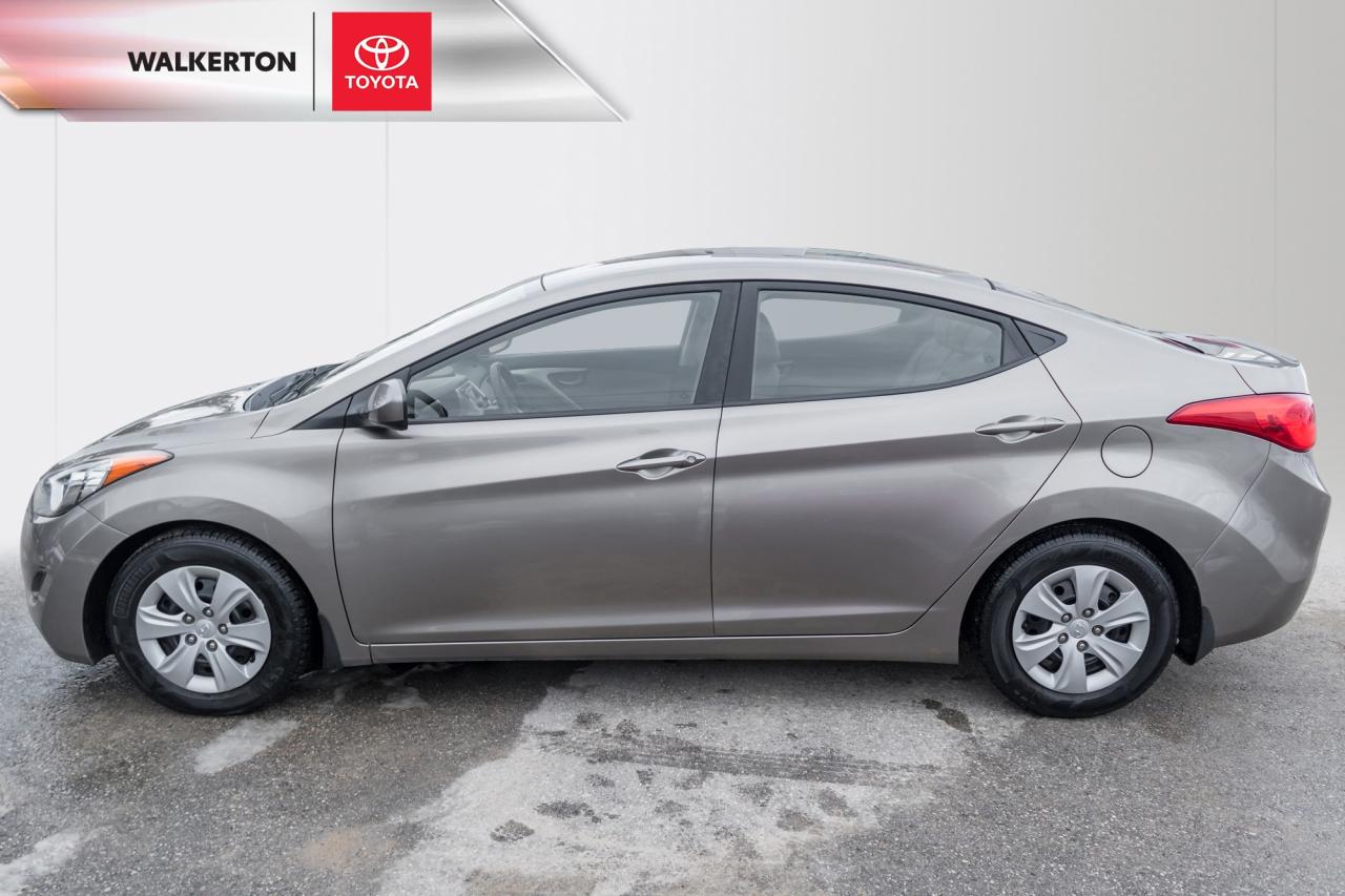 2013 Hyundai Elantra L (M6) 4dr Sedan Photo