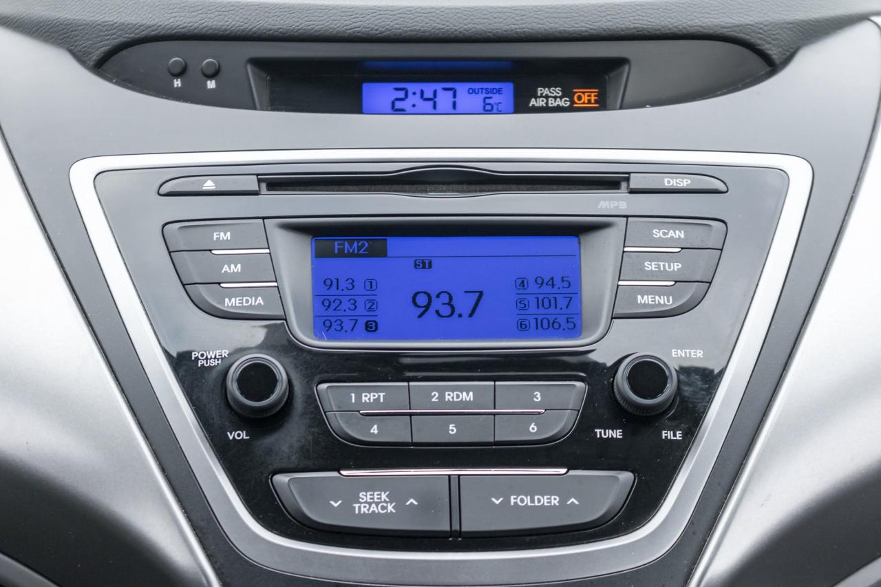 2013 Hyundai Elantra L (M6) 4dr Sedan Photo