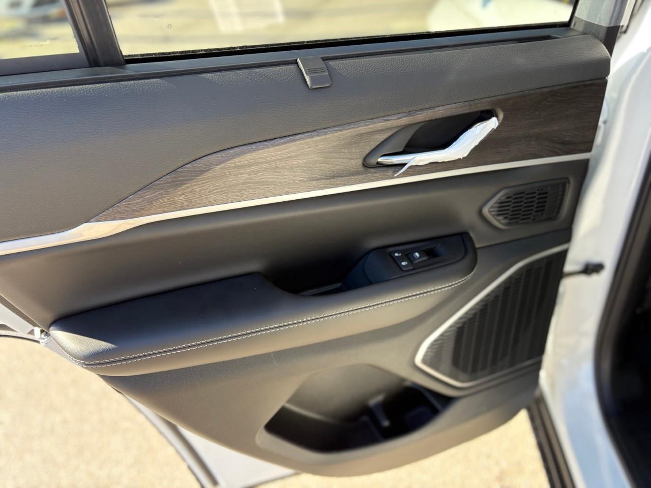 2025 Jeep Grand Cherokee Limited 4dr 4x4 Photo