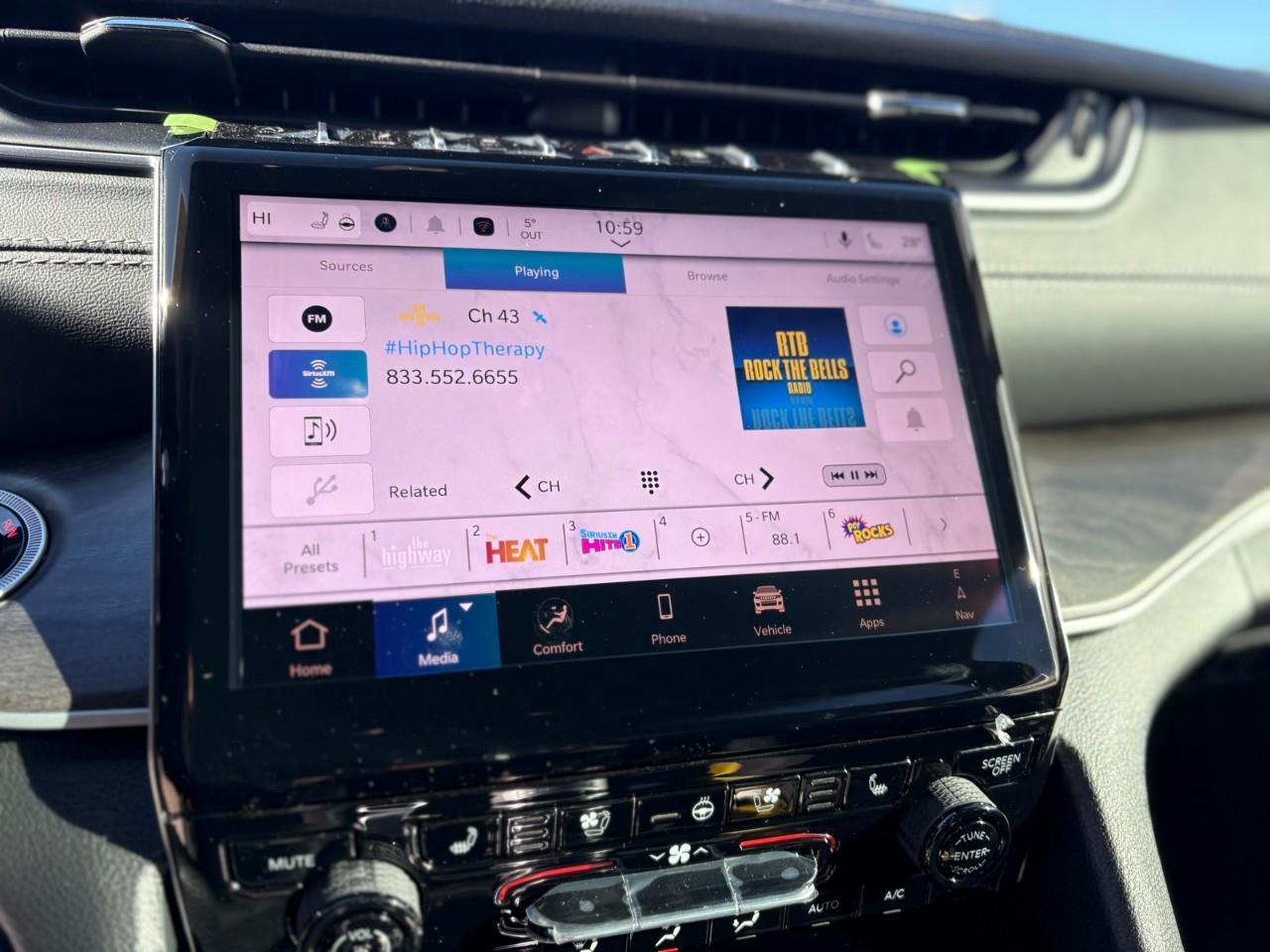 2025 Jeep Grand Cherokee Limited 4dr 4x4 Photo