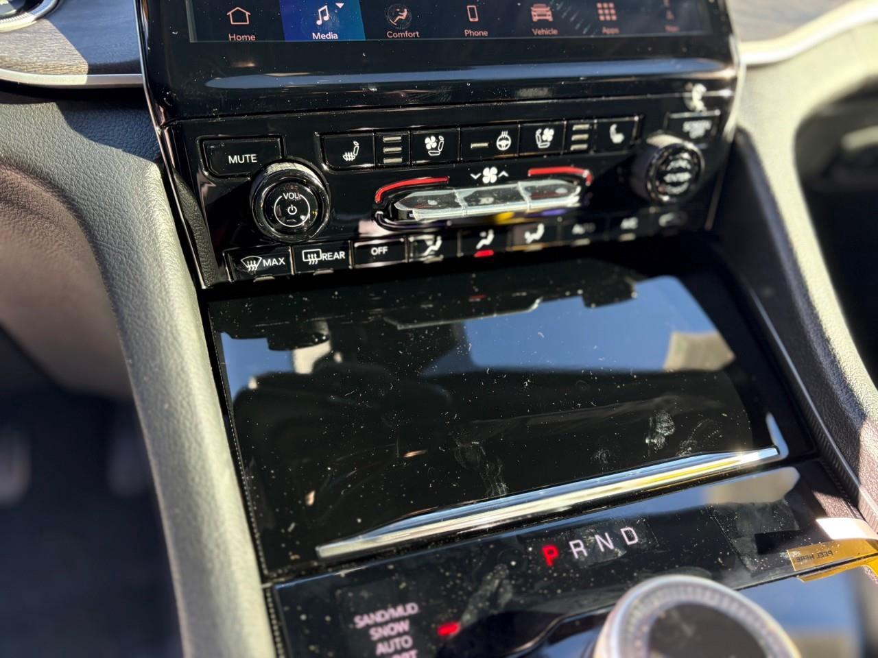 2025 Jeep Grand Cherokee Limited 4dr 4x4 Photo