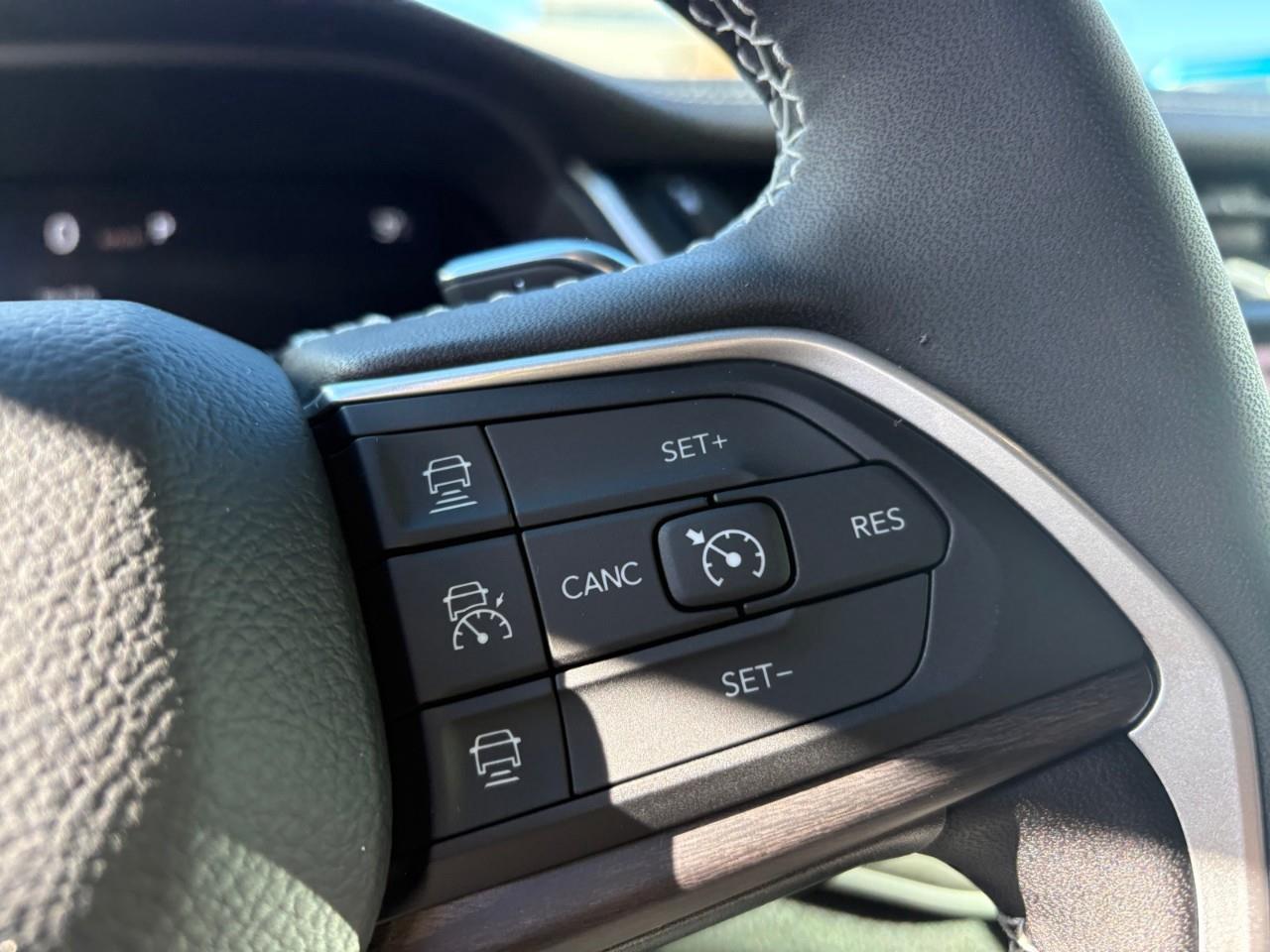 2025 Jeep Grand Cherokee Limited 4dr 4x4 Photo