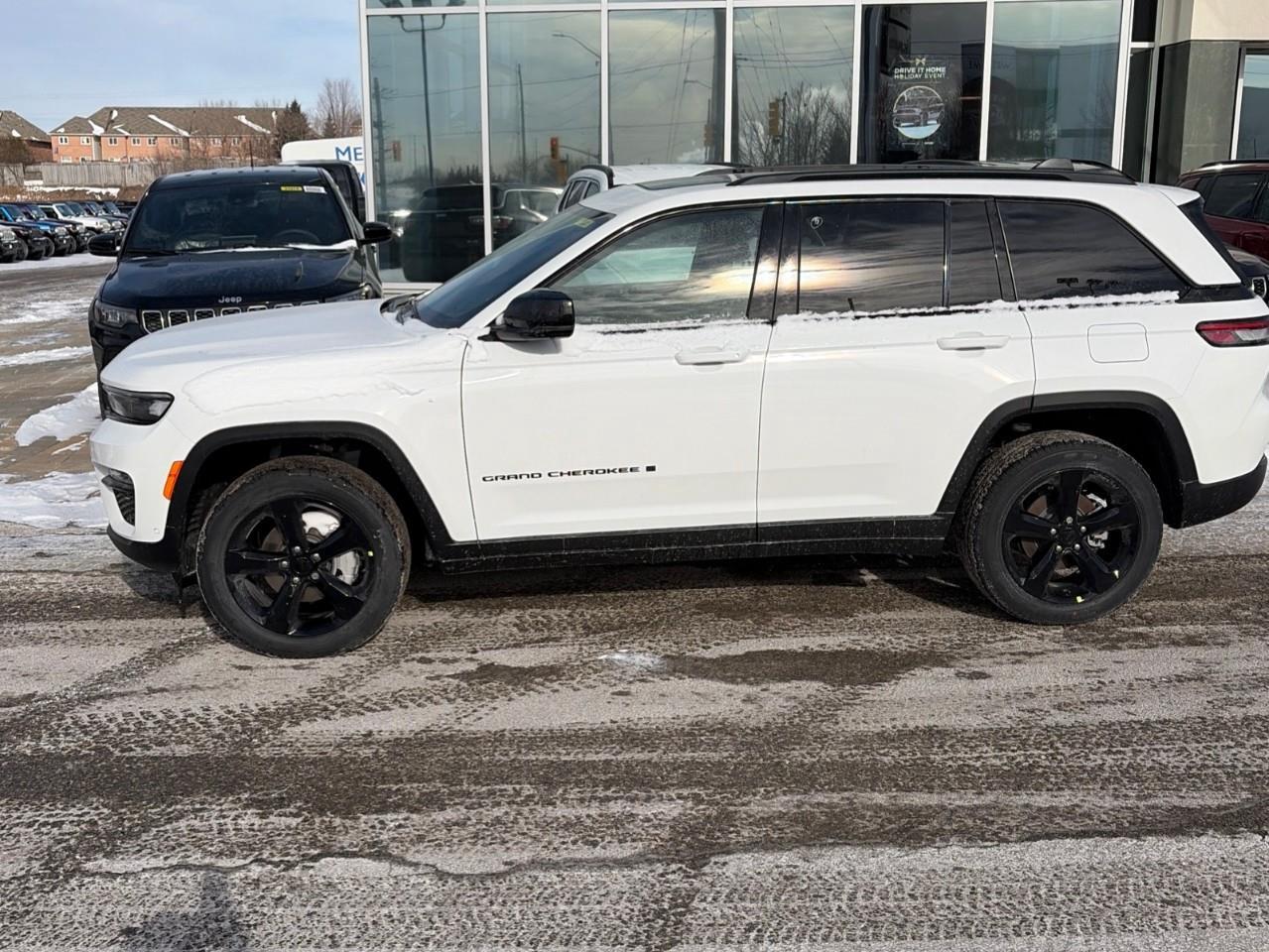 2025 Jeep Grand Cherokee Limited 4dr 4x4 Photo