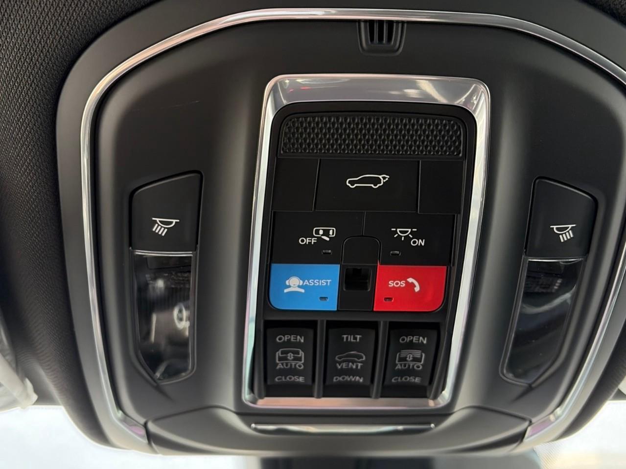 2025 Jeep Grand Cherokee Limited 4dr 4x4 Photo