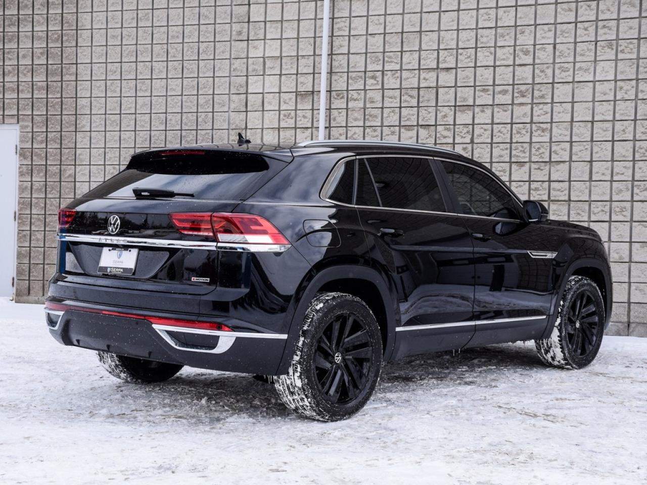 2022 Volkswagen Atlas Cross Sport 2.0 TSI Highline 4dr All-Wheel Drive 4MOTION Photo3