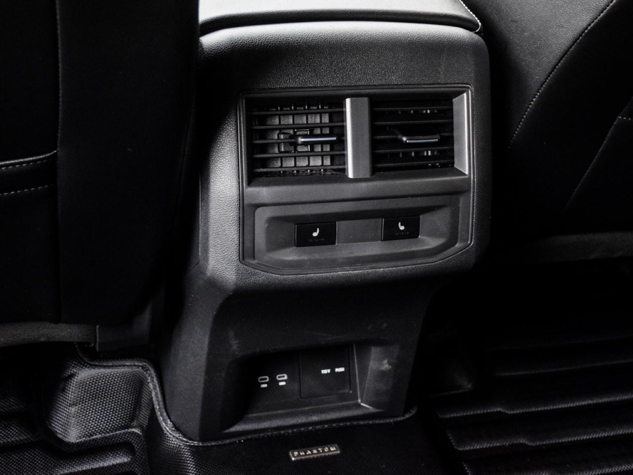 2022 Volkswagen Atlas Cross Sport 2.0 TSI Highline 4dr All-Wheel Drive 4MOTION Photo