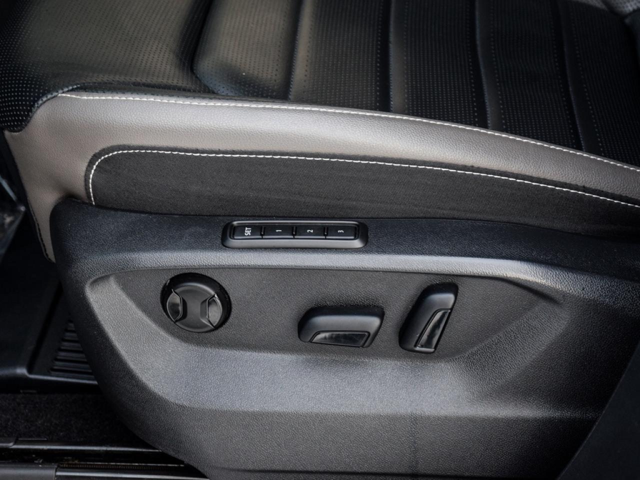 2022 Volkswagen Atlas Cross Sport 2.0 TSI Highline 4dr All-Wheel Drive 4MOTION Photo