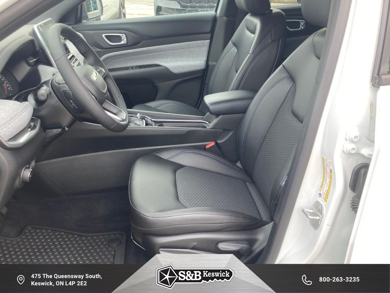 2025 Jeep Compass North 4dr 4x4 Photo