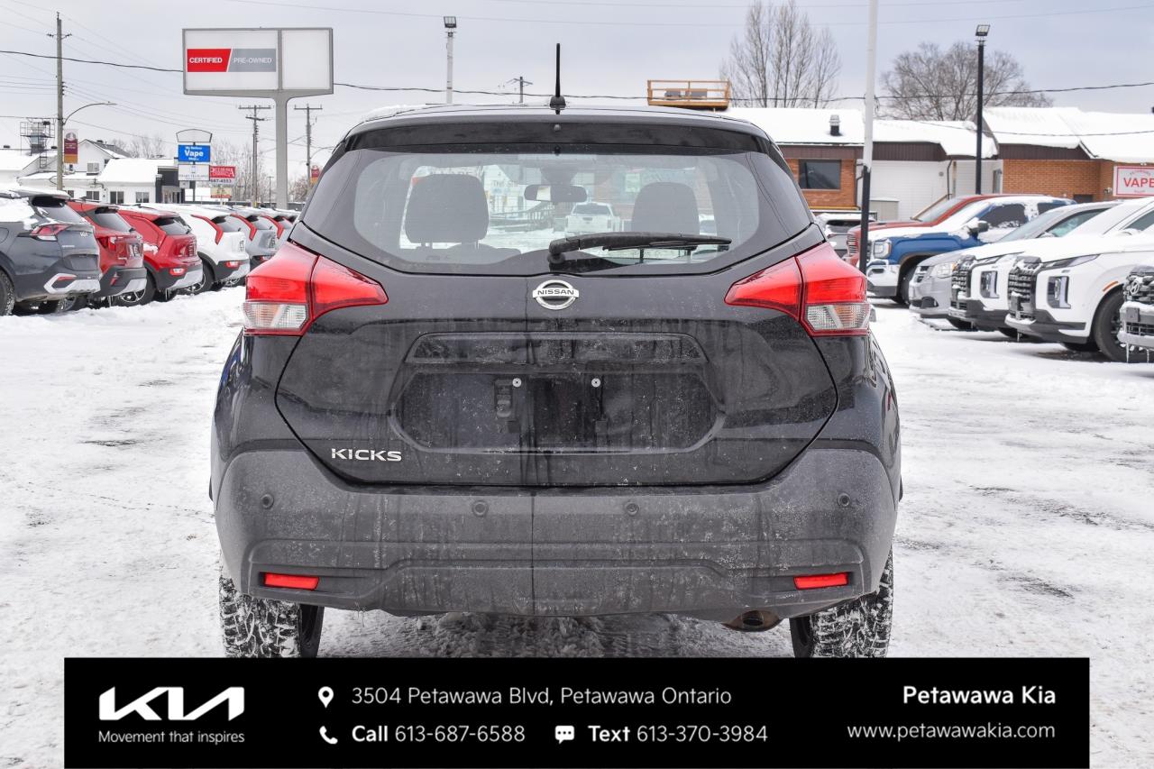 2020 Nissan Kicks S (CVT) 4dr Front-Wheel Drive Photo