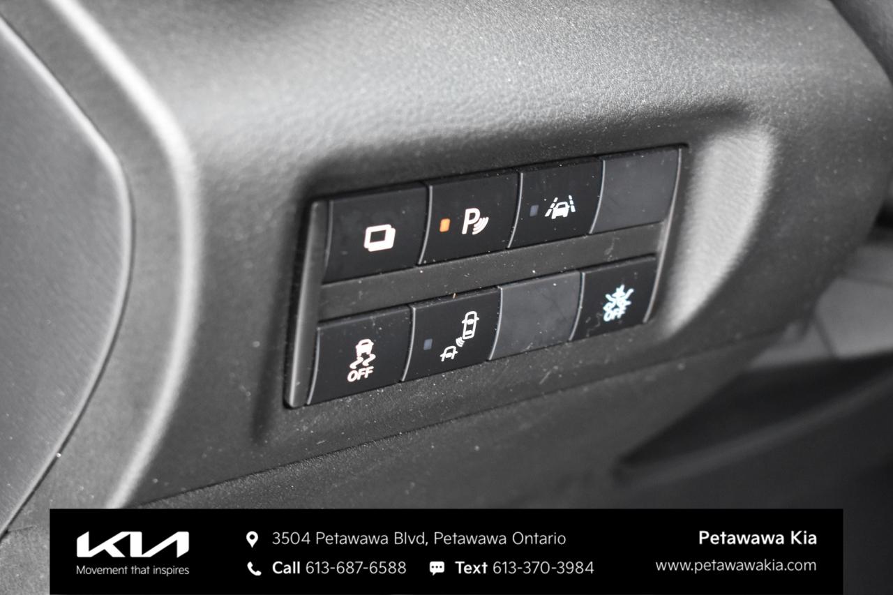 2020 Nissan Kicks S (CVT) 4dr Front-Wheel Drive Photo