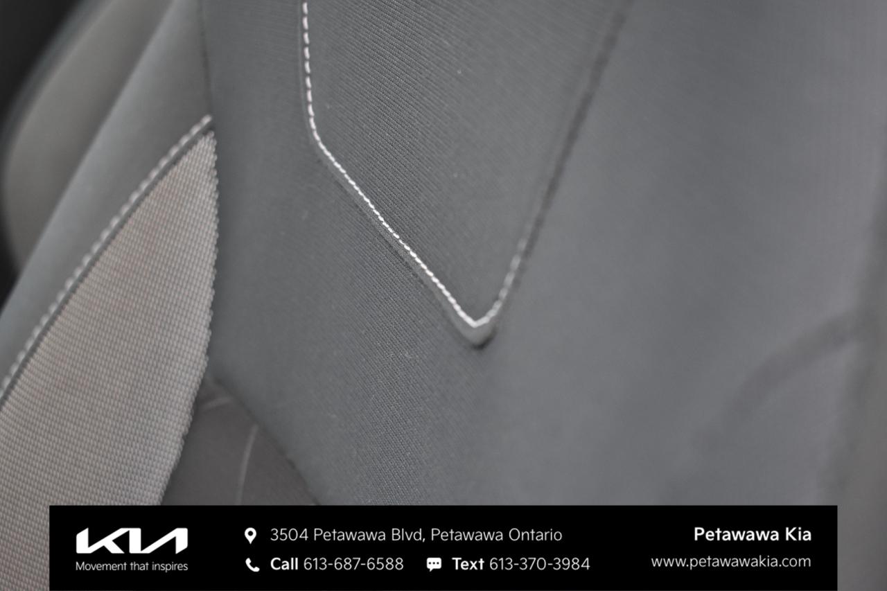 2020 Nissan Kicks S (CVT) 4dr Front-Wheel Drive Photo